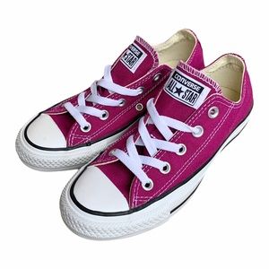 Converse Low Tops - Sapphire Purple